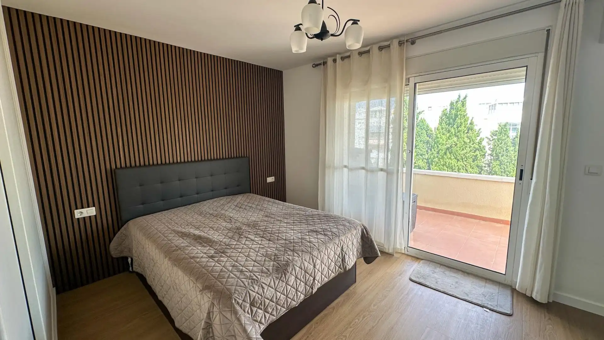 Habitación de Dúplex en venta en San Miguel de Salinas