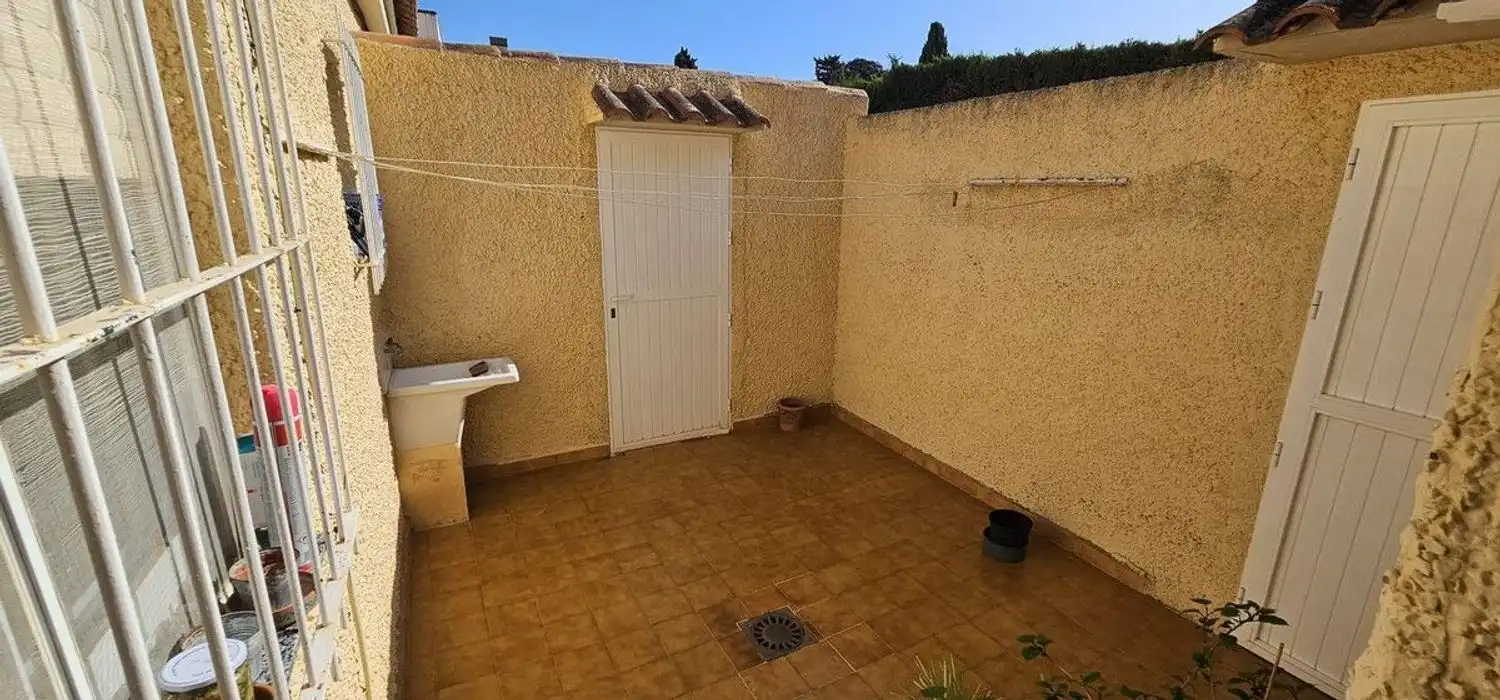 Jardí de Casa o xalet en venda en Orihuela amb Aire condicionat, Jardí privat i Terrassa