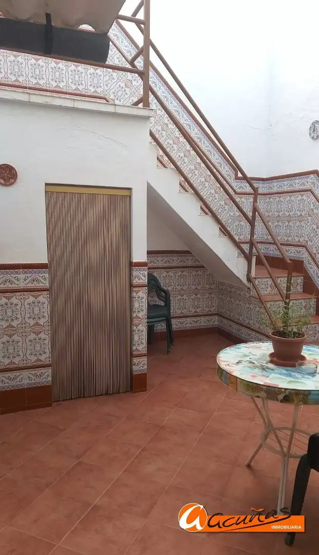 Casa adosada en venda en Villanueva de Algaidas amb Terrassa i Traster