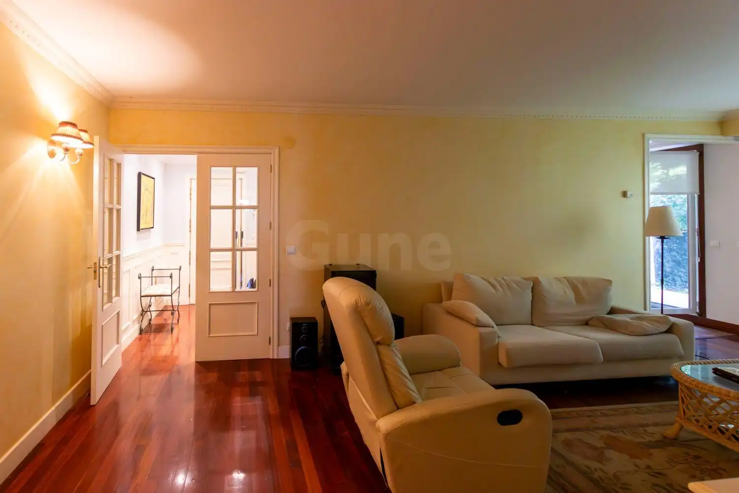Sala de estar de Piso en venta en Urretxu con Calefacción, Jardín privado y Terraza