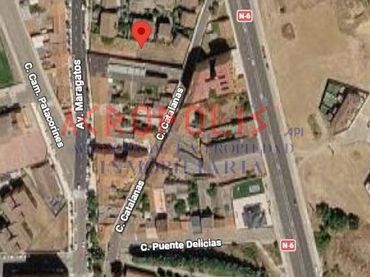 Terreno residencial en venta en Calle Catalanas