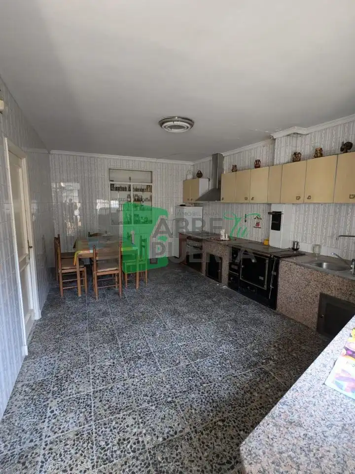 Kitchen of Houses for sale in Ourense Capital   with Heating, Private garden and Terrace