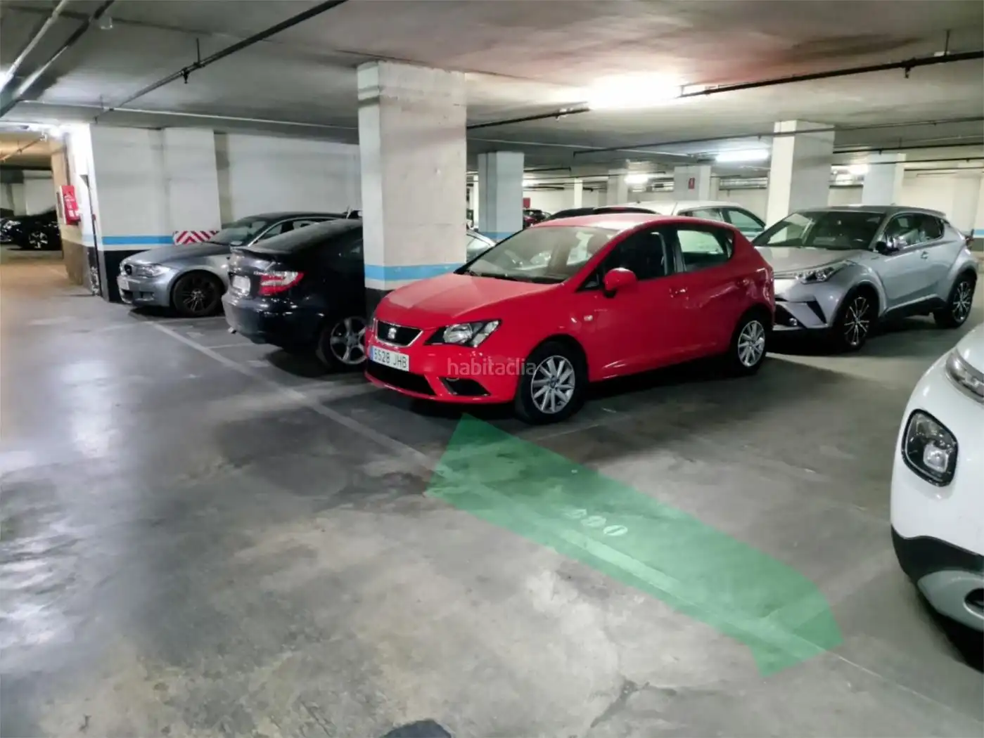 Einzelparkplatz zum Verkauf in Carrer de Sant Pere d'Abanto 4