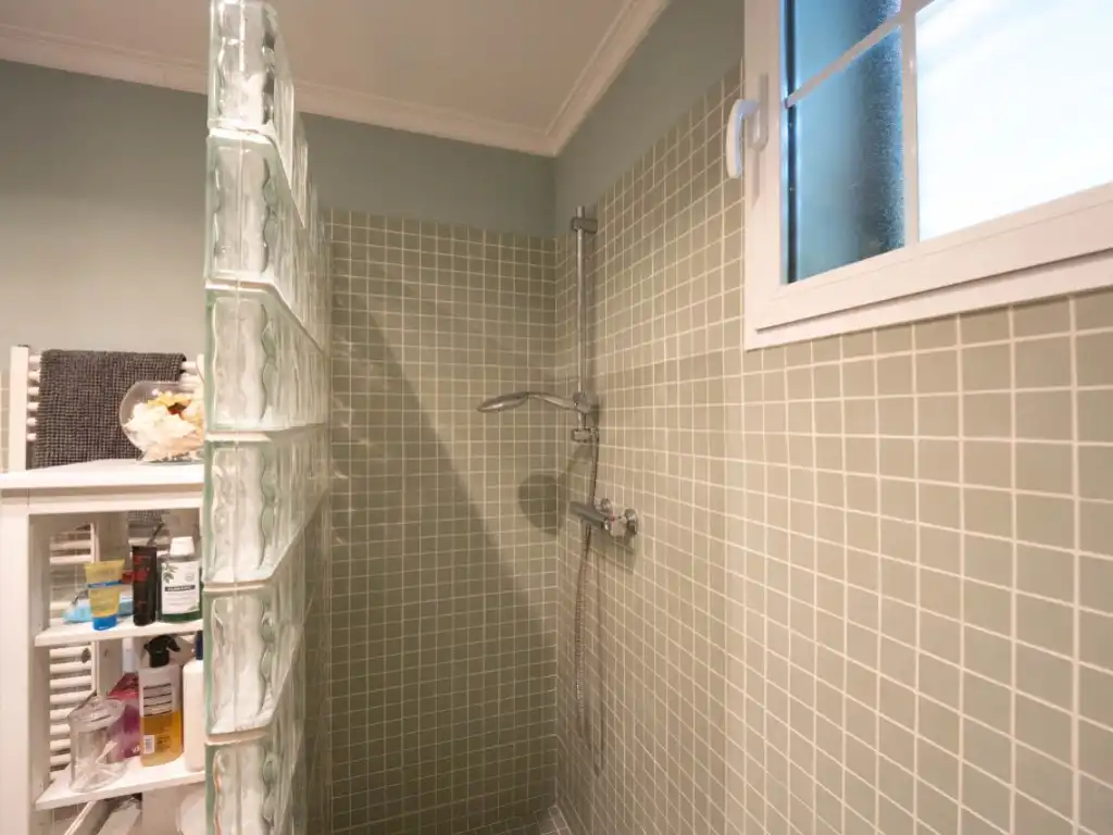 Baño de Casa o chalet en venta en Torrent con Aire acondicionado, Calefacción y Jardín privado