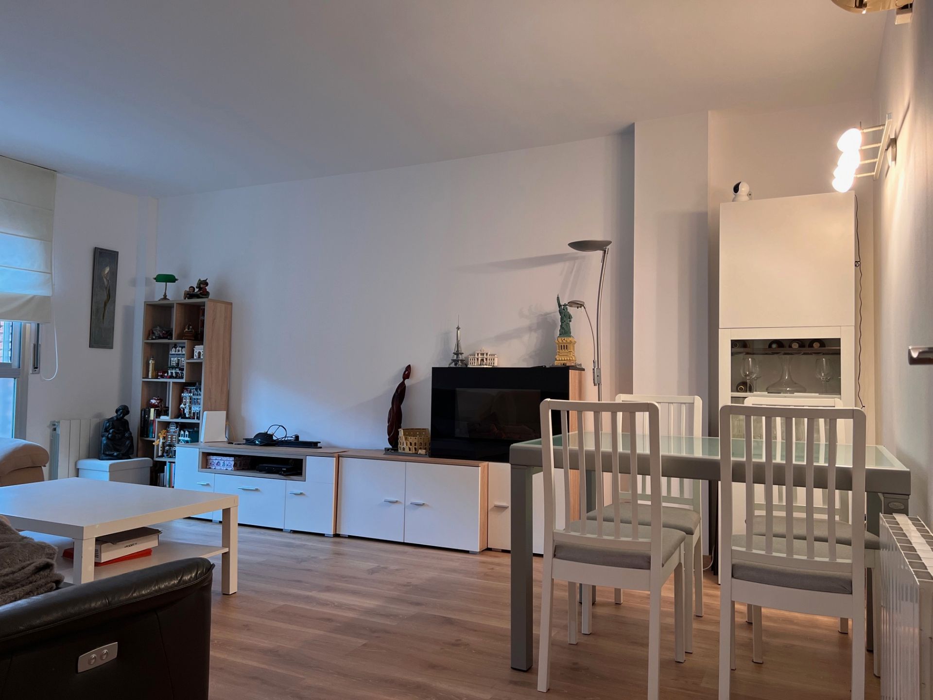 Living room of Flat for sale in Vilassar de Dalt  with Air Conditioner, Heating and Parquet flooring