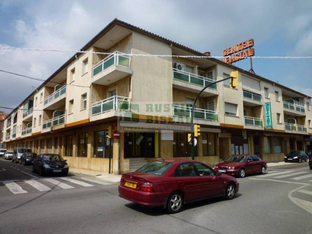 Garaje en Alquiler en L´Aigüeta (Centre Comercial Bisbal Futur) en La Bisbal d'Empordà