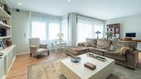 Living room of House or chalet for sale in Lardero  with Heating, Private garden and Parquet flooring