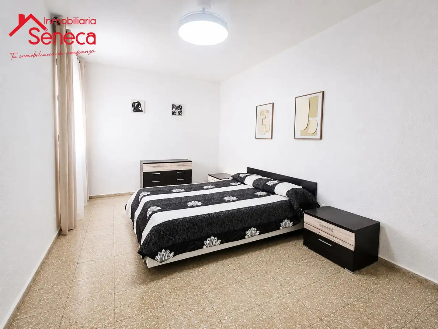 Habitación de Piso de alquiler en Córdoba con Terraza y Amueblado