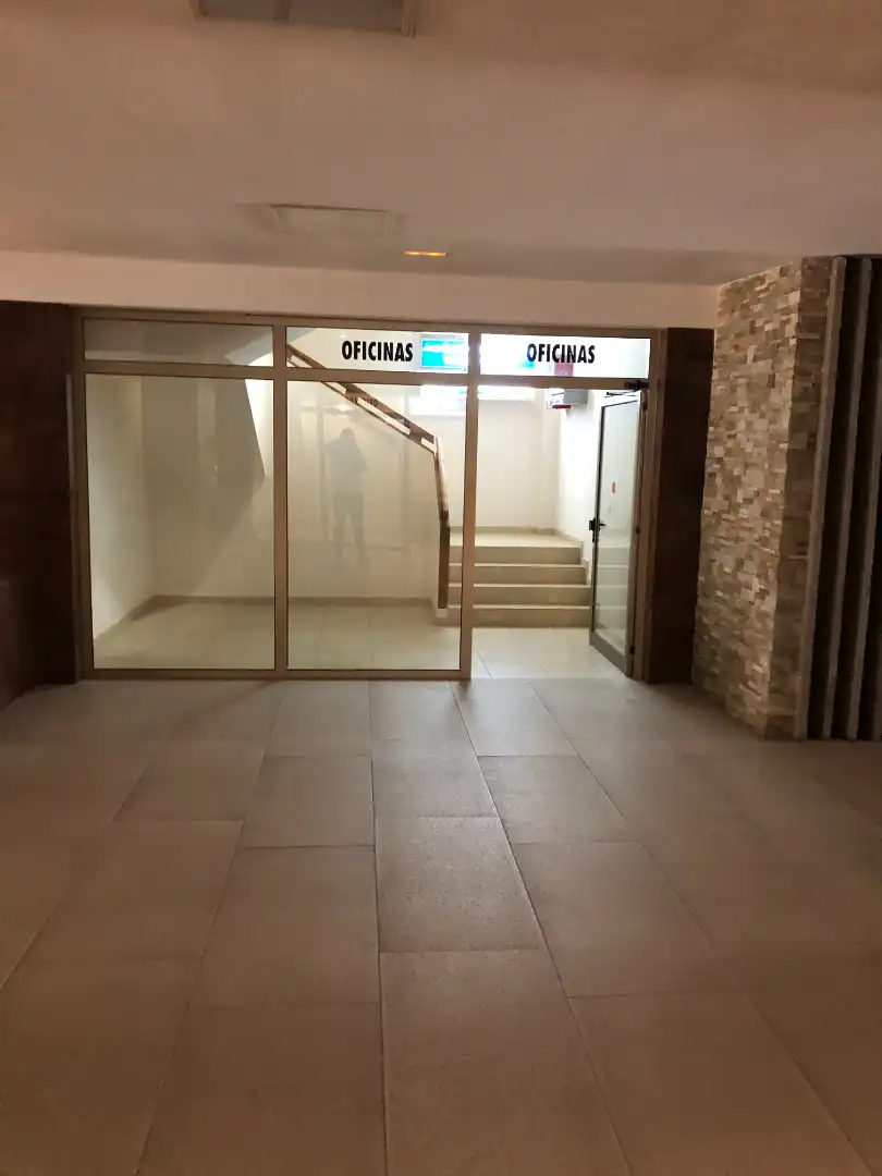 Oficina en venta en Avenida Juan XXIII, 7, Arenales - Lugo - Avda. Marítima