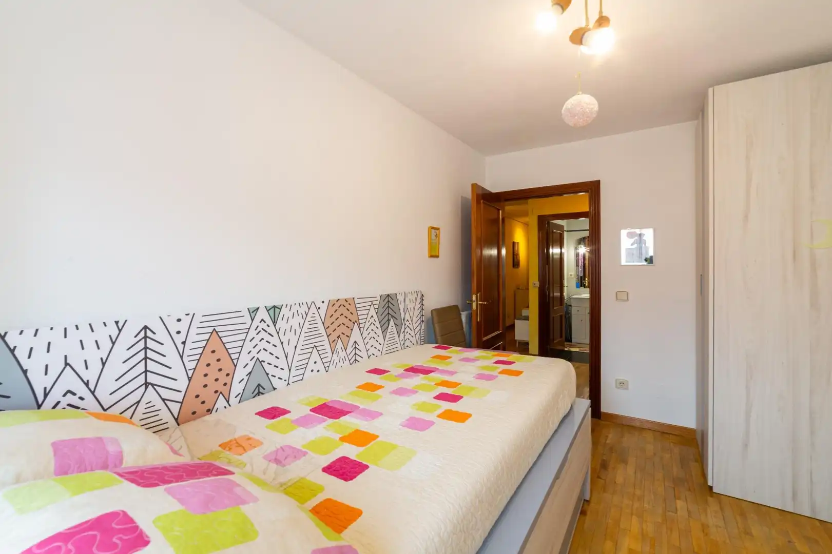 Bedroom of Flat for sale in Valladolid  with Heating, Storage room and Community pool