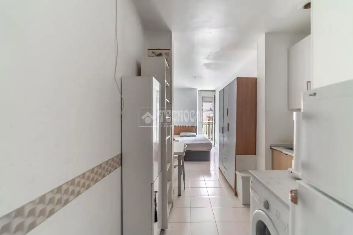 Schlafzimmer von Wohnung zum Verkauf in Madrid mit Klimaanlage und Heizung