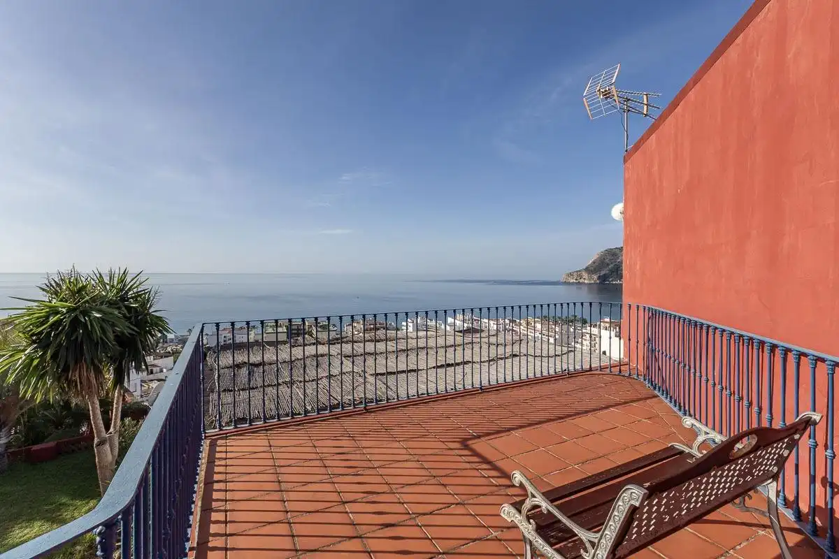 Habitación de Casa o chalet en venta en Almuñécar con Aire acondicionado, Calefacción y Jardín privado