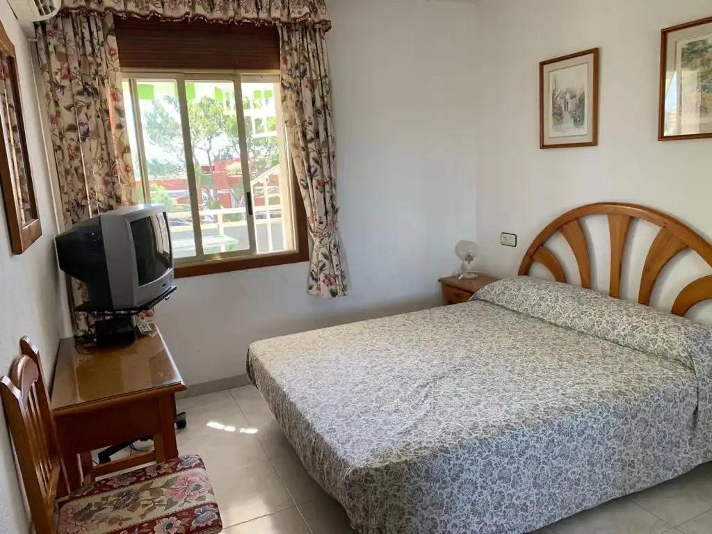 Apartment with pool to rent in ciutat de reus 19, imagen 3