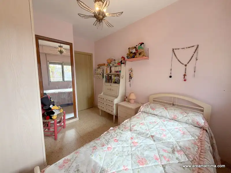 Habitación de Piso en venta en Valencia con Aire acondicionado, Calefacción y Horno
