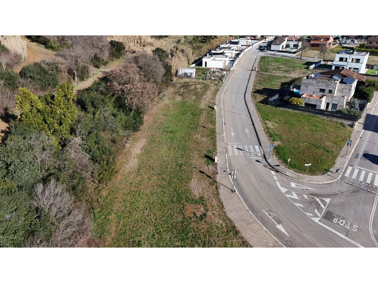 Terreny industrial en venda a Medinyà