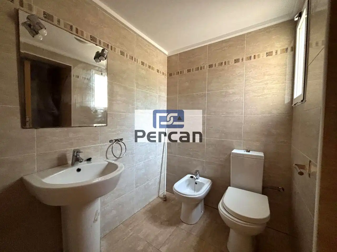 Baño de Casa o chalet de alquiler en Busot con Jardín privado, Terraza y Trastero