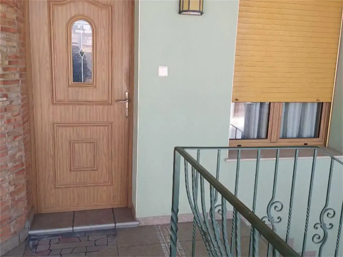 Casa adosada en venda en Deltebre amb Aire condicionat i Balcó