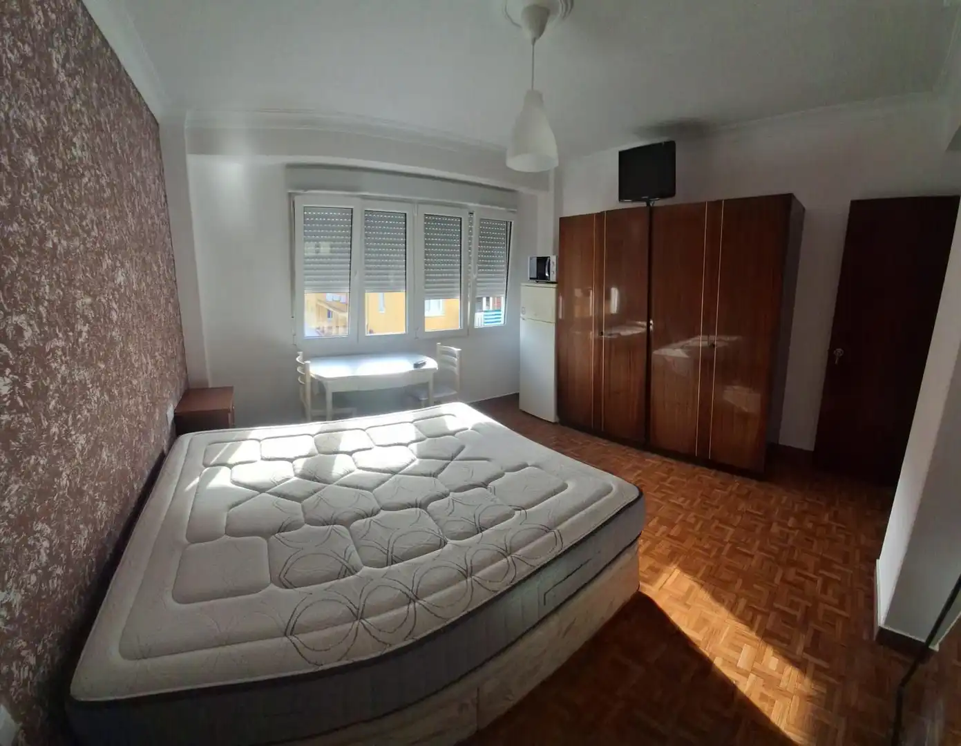 Bedroom of Flat for share in A Coruña Capital   with Private garden