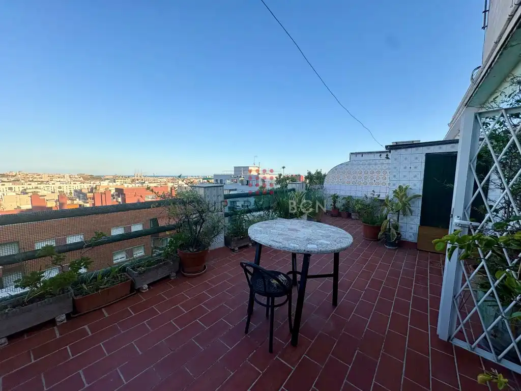 Terrassa de Àtic en venda en Barcelona