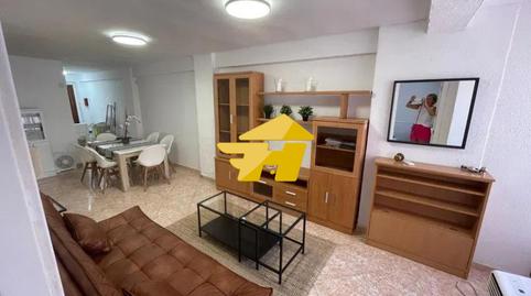 Photo 2 of Flat to rent in Calle Segismundo Moret, Parque Victoria Eugenia, Málaga