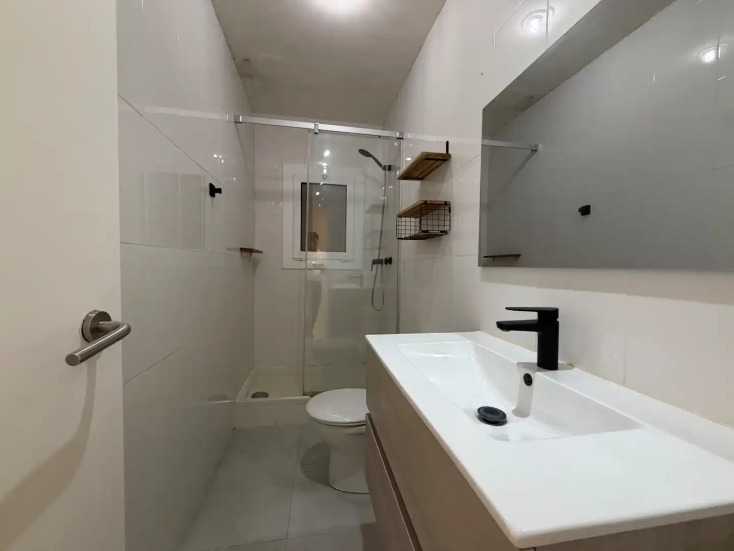 Bathroom of Flat for sale in Parets del Vallès  with Air Conditioner and Parquet flooring