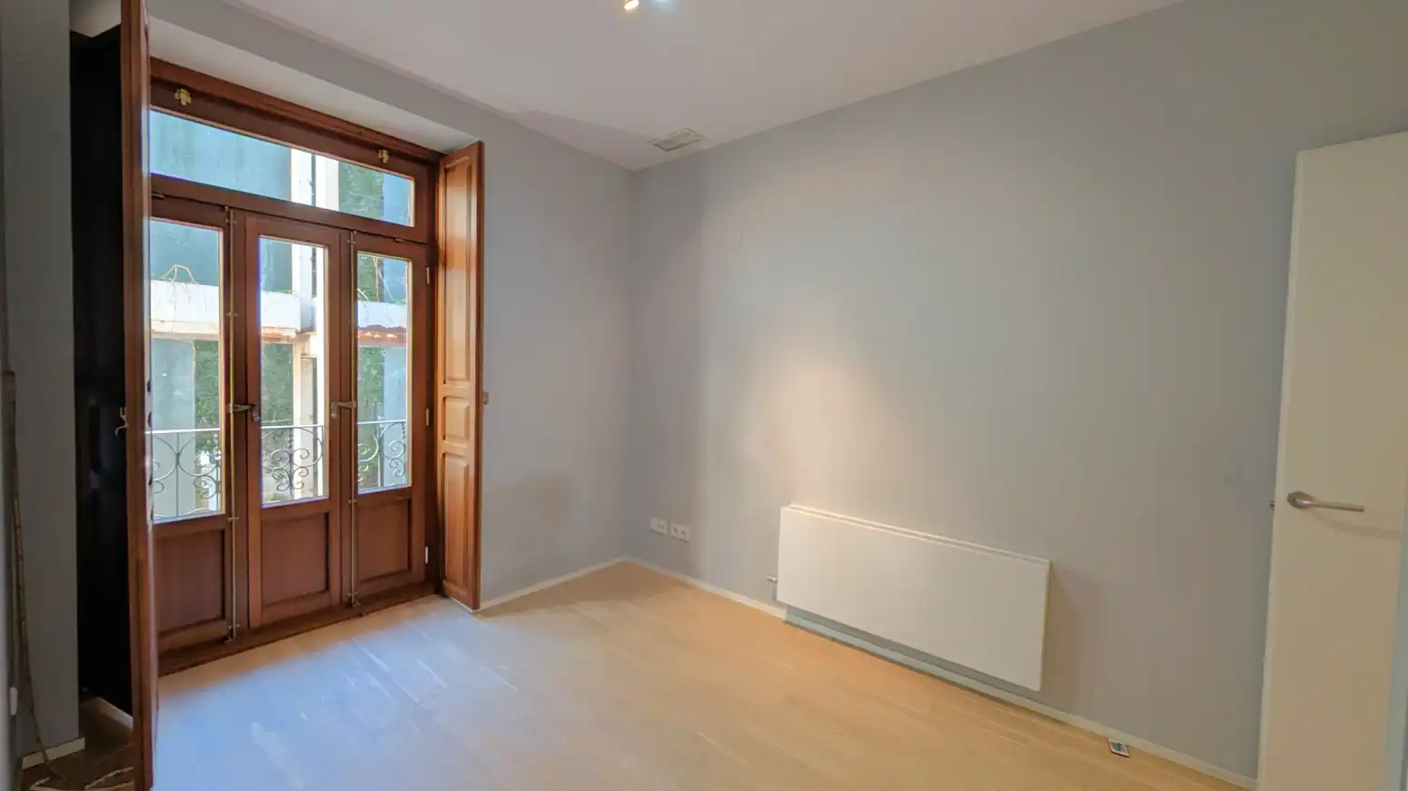 Piso en venta en Valencia con Aire acondicionado, Calefacción y Jardín privado