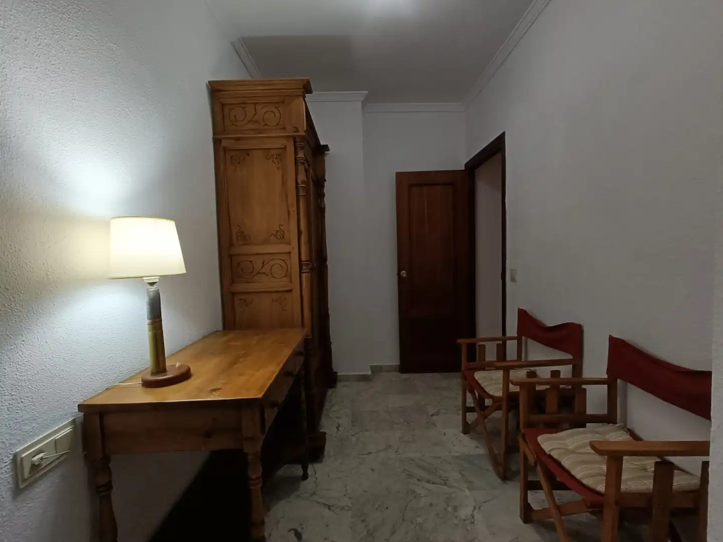 Schlafzimmer von Dachboden zur Miete in Sevilla mit Klimaanlage, Heizung und Terrasse