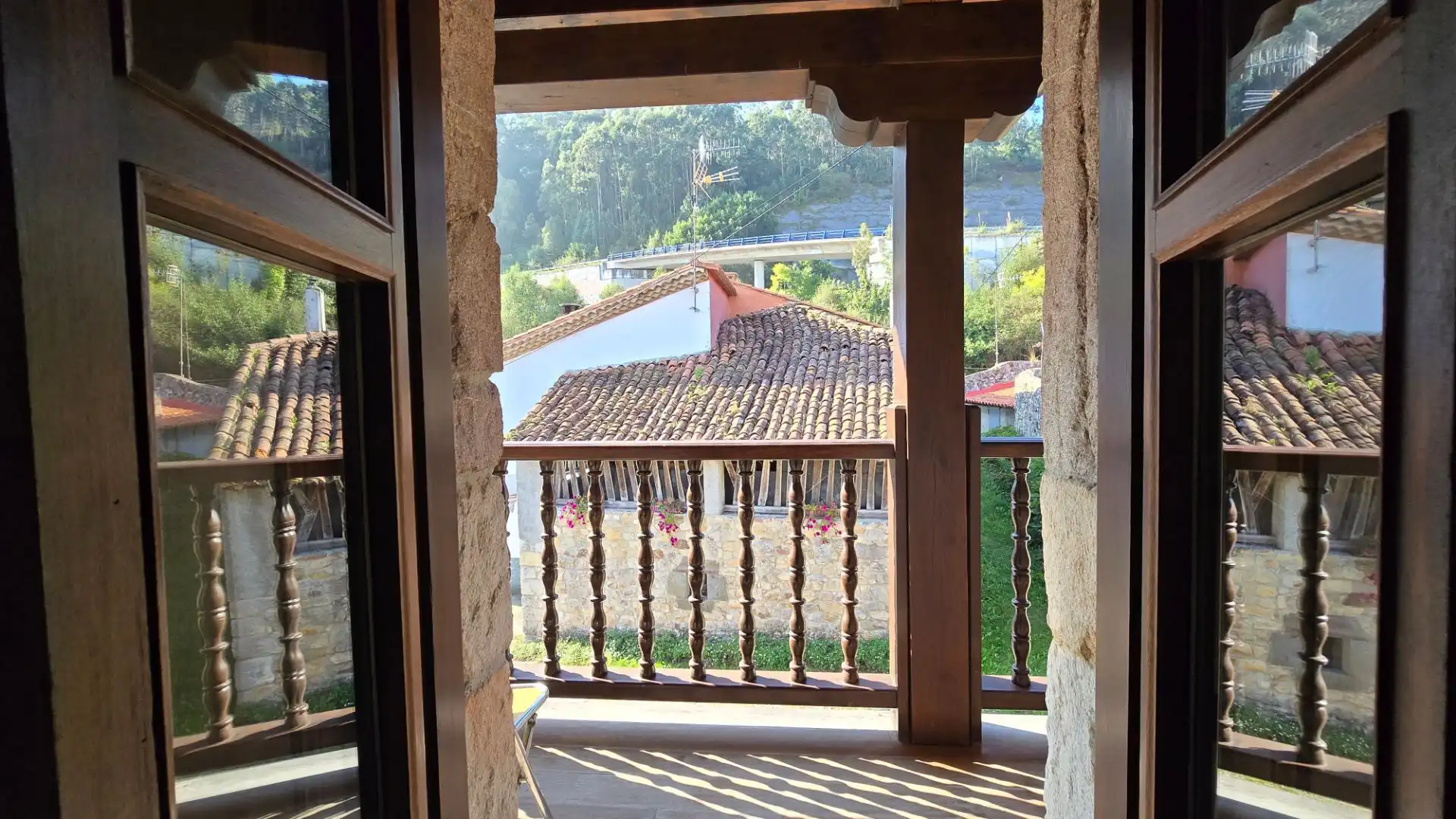 Terrassa de Casa o xalet en venda en Llanes amb Calefacció