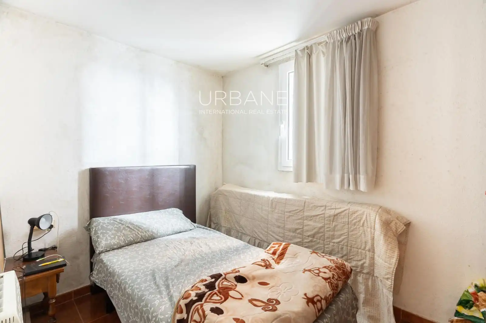 Habitación de Ático en venta en Barcelona con Aire acondicionado, Calefacción y Terraza