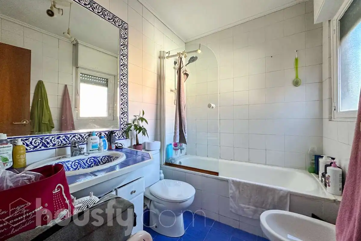 Detached homes for sale in Calle del Grabado, Sector 3