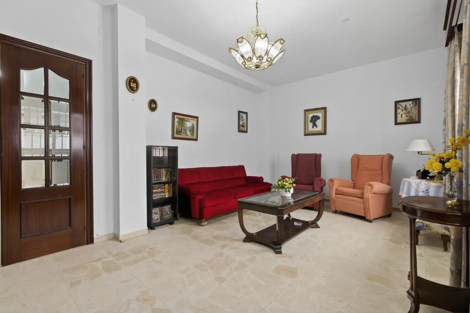 Living room of Houses for sale in Sevilla  with Air Conditioner, Terrace and Balcony