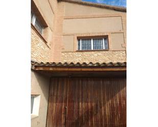 Exterior view of Building for sale in Lascellas-Ponzano