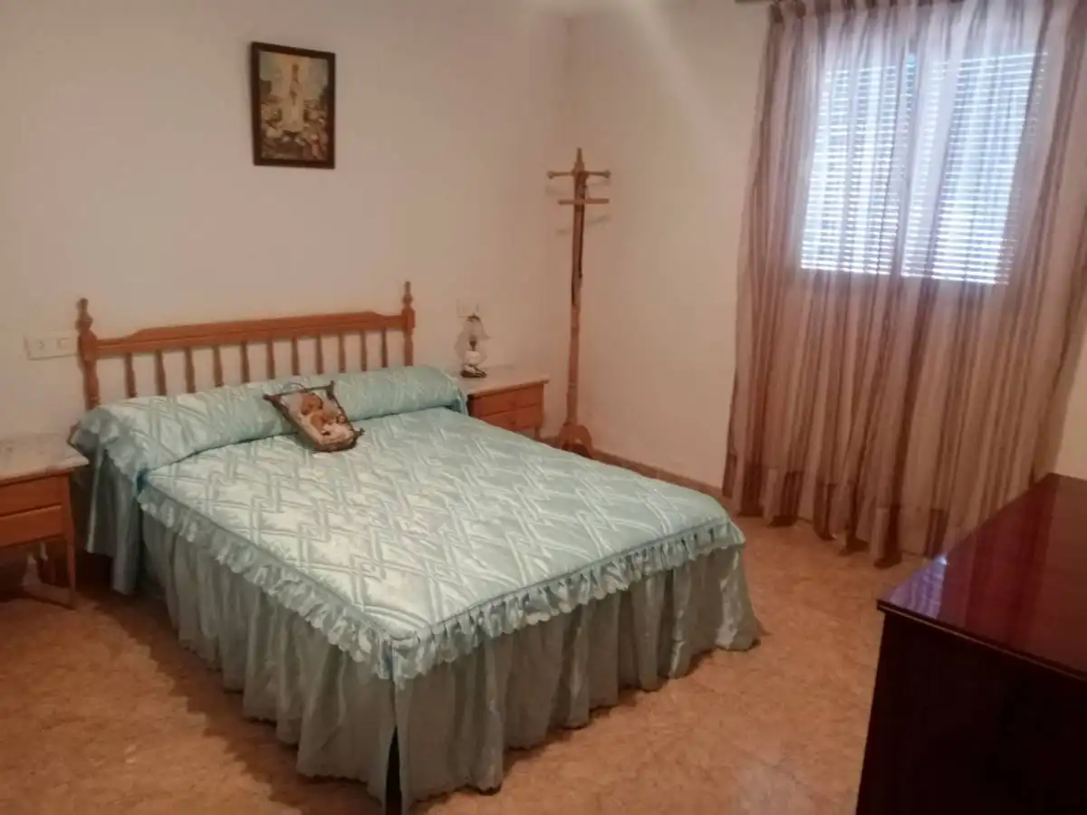 Habitación de Casa o chalet en venta en Crevillent con Calefacción y Amueblado