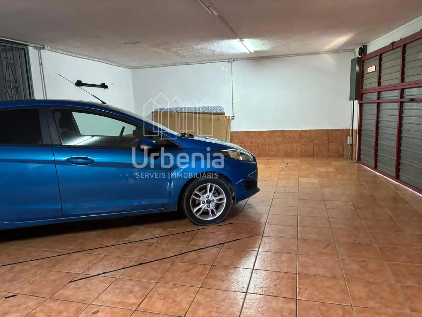 Aparcament de Casa o xalet en venda en Calella amb Calefacció i Piscina