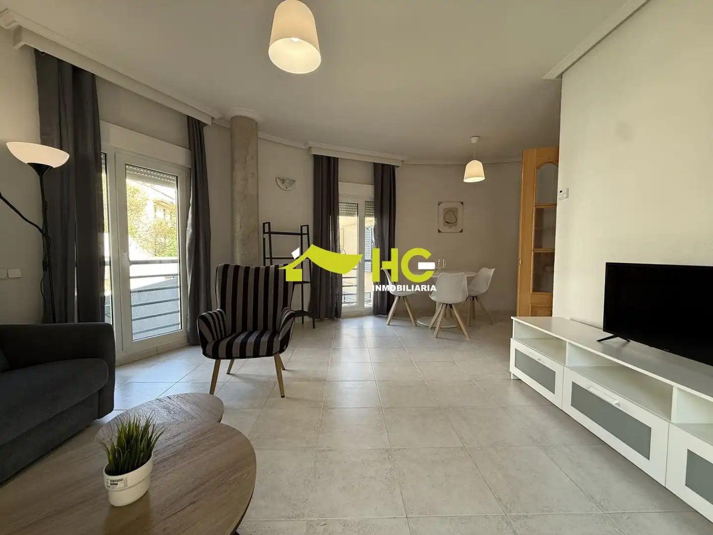 Sala de estar de Dúplex de alquiler en Villaviciosa de Odón con Aire acondicionado, Calefacción y Terraza