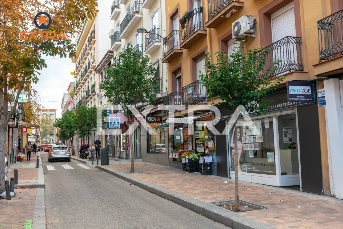 Vista exterior de Ático de alquiler en Madrid con Aire acondicionado, Calefacción y Terraza