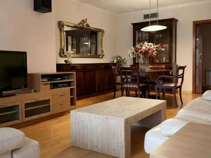 Erdgeschosswohnung mit Garten zum Verkauf in Notari Closells 9, imagen 2
