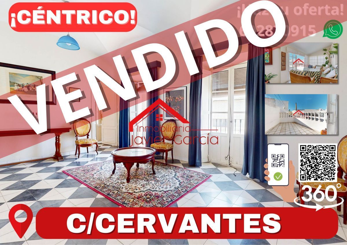 Vista exterior de Pis en venda en Villafranca de los Barros amb Terrassa i Balcó