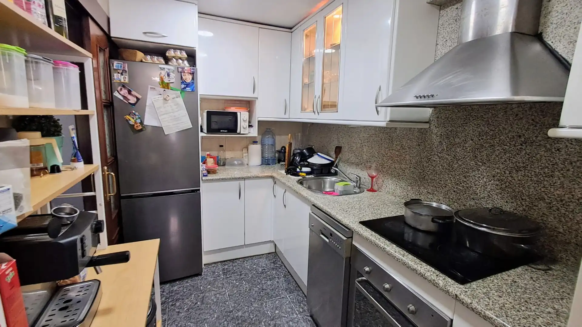 Cuina de Pis en venda en Salt amb Calefacció