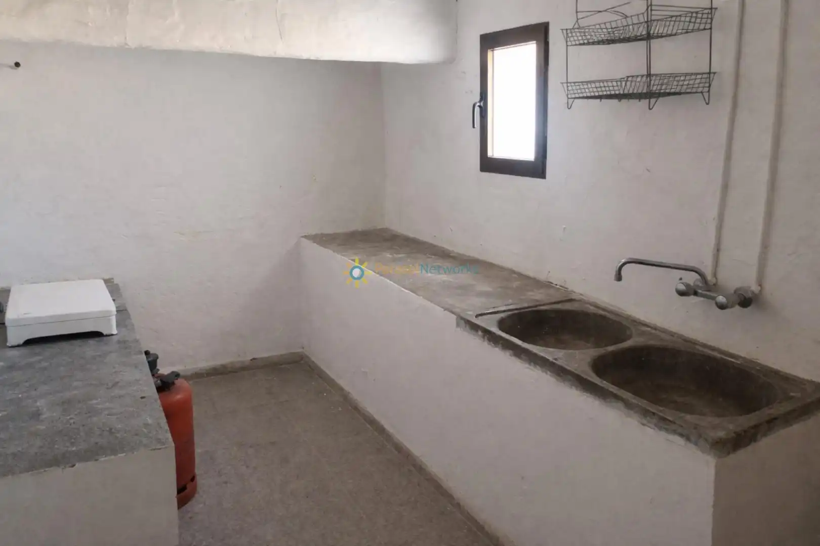 Cuina de Finca rústica en venda en Villena amb Jardí privat i Traster