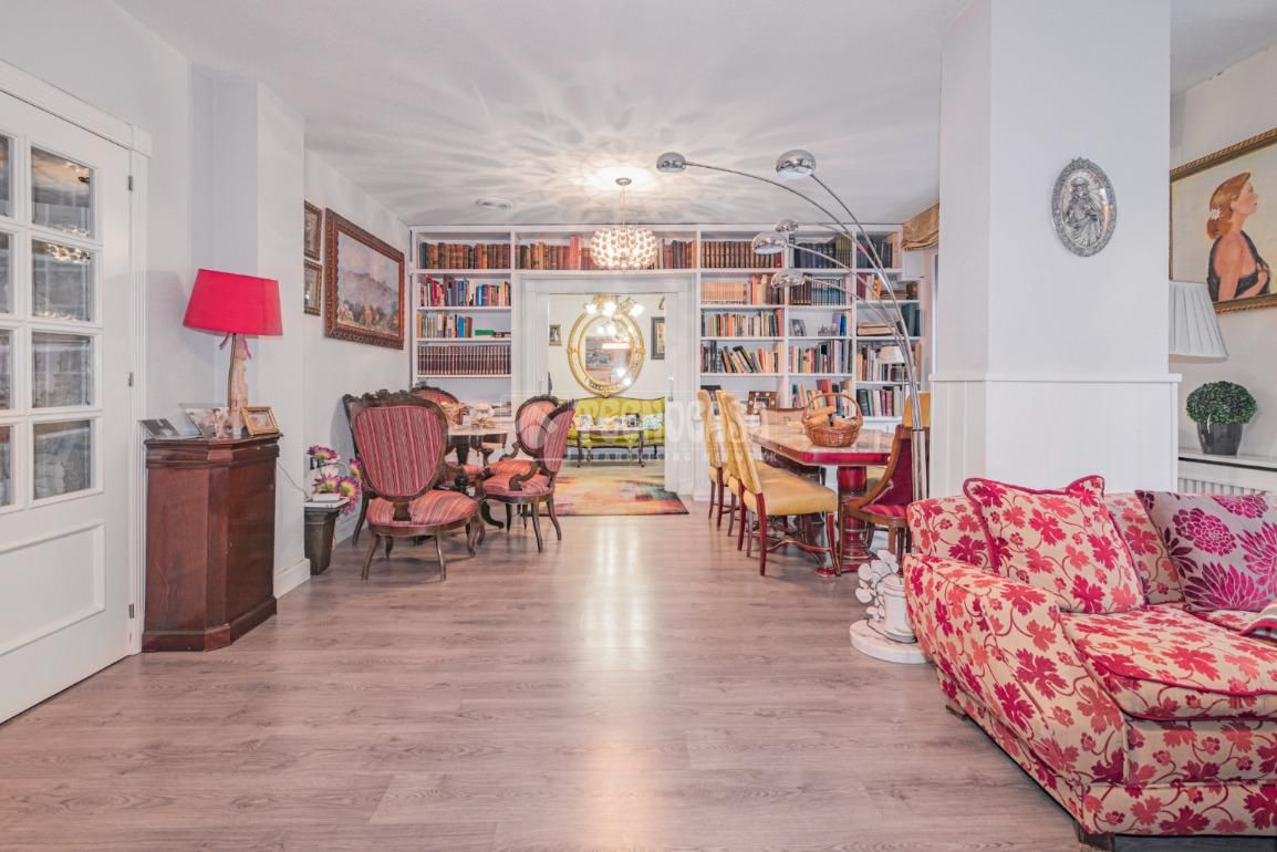Dining room of Flat for sale in  Granada Capital  with Heating