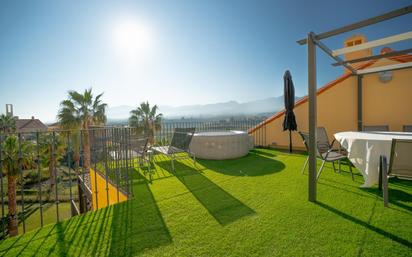 Terrassa de Àtic en venda en Alhaurín de la Torre amb Aire condicionat, Calefacció i Jardí privat