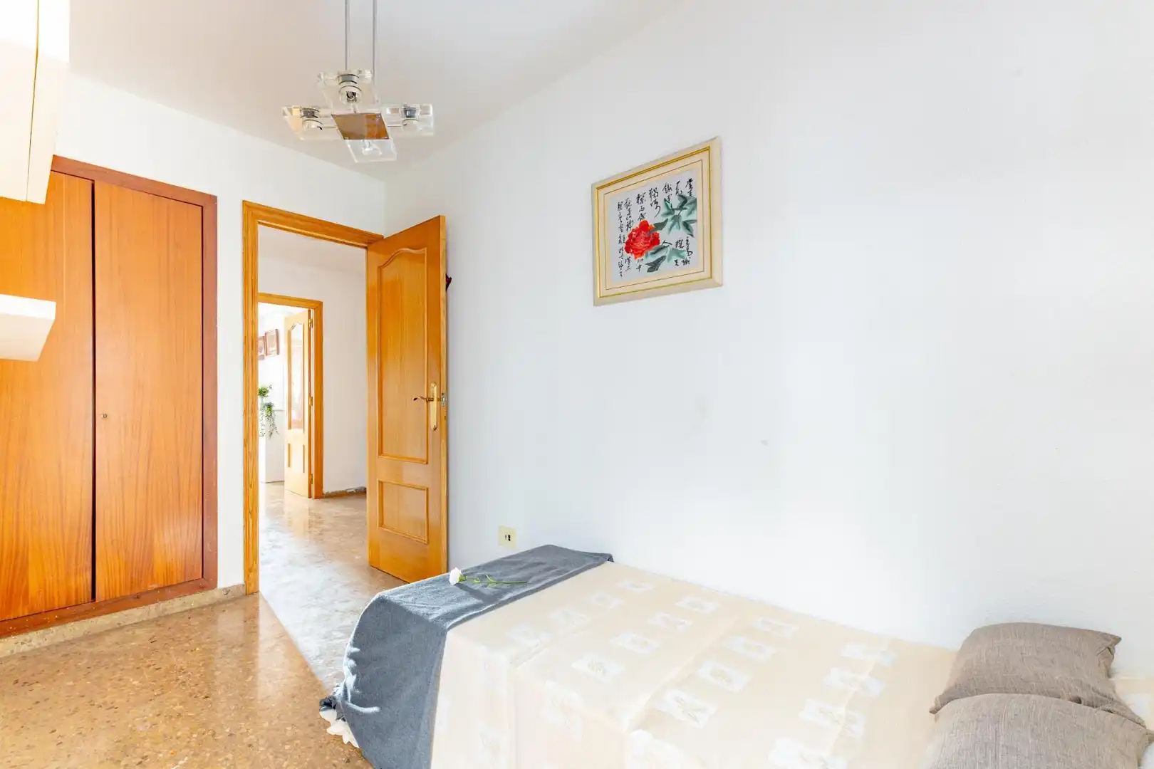Habitación de Piso en venta en Valencia con Trastero, Balcón y Alarma