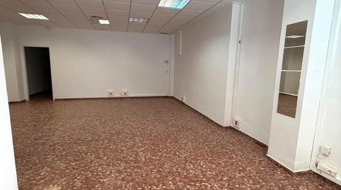 TE GUSTARIA MONTAR UNA ACADEMIA, CLINICA O GIMNASIO FRENTE A UN COLEGIO DE 700 ALUMNOS???NO PAGUES MAS ALQUILER E INVIERTE EN  TI