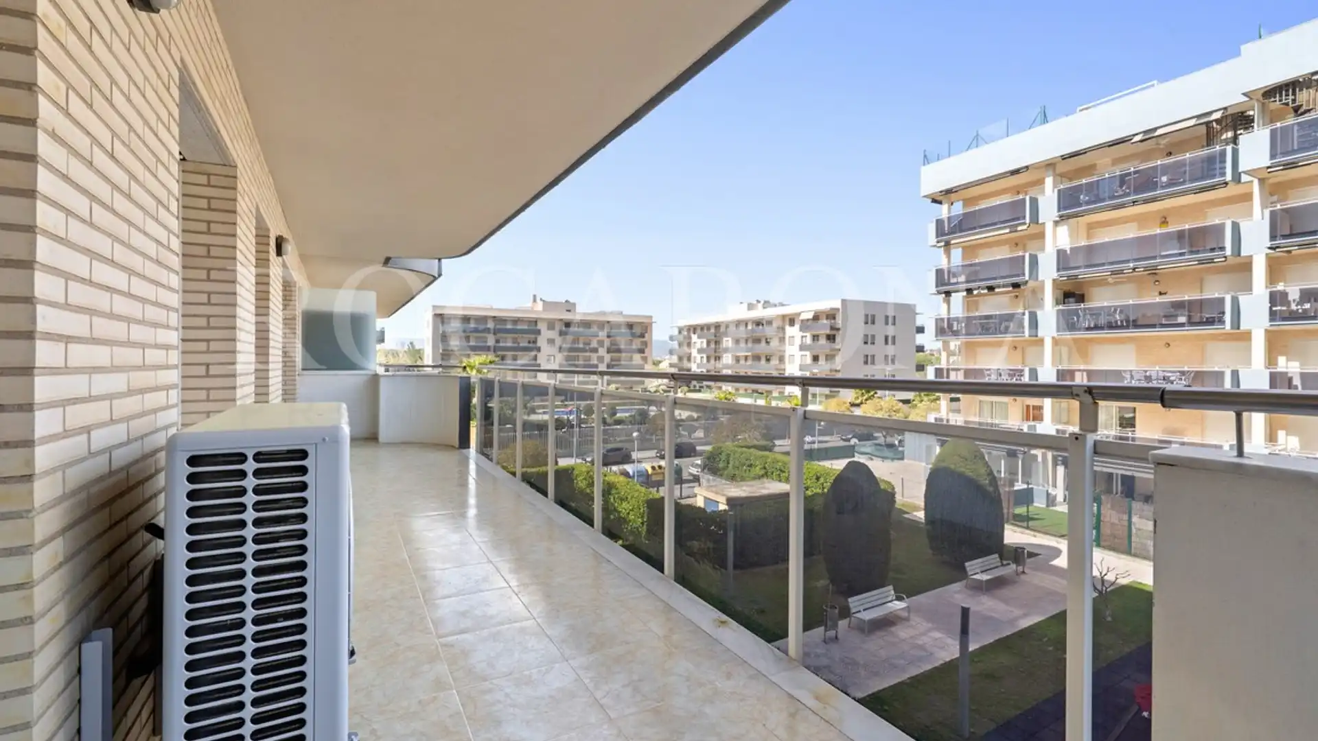 Wohnungen zum Verkauf in Carrer de Montserrat Caballé, 18, La Pineda