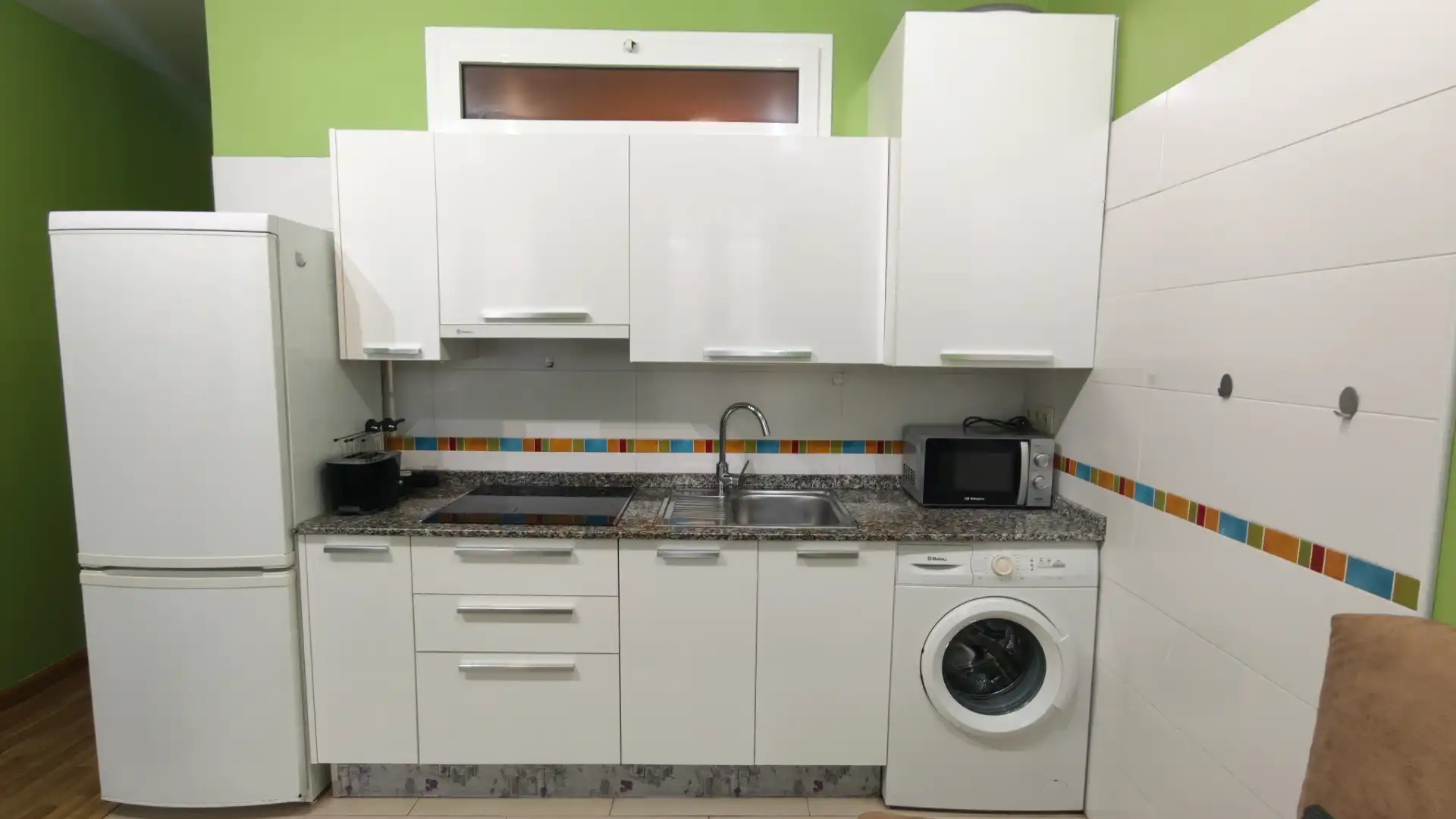 Cocina de Apartamento de alquiler en Avilés con Calefacción y Amueblado
