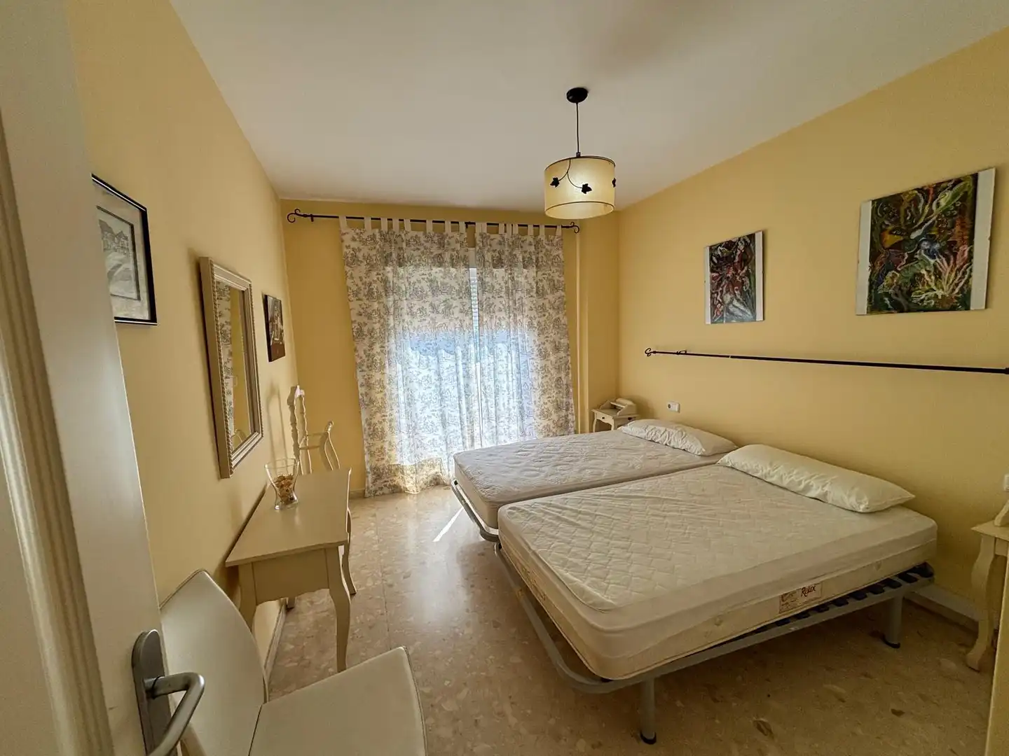 Habitación de Ático de alquiler en Motril con Aire acondicionado, Calefacción y Jardín privado