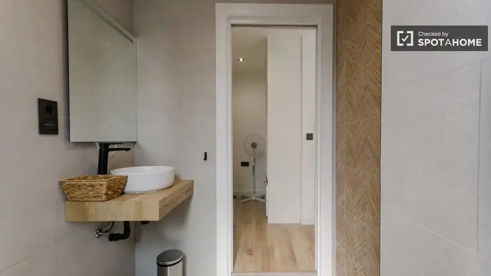 Wohnung mit Terrasse zur Miete in Quatre Carreres, imagen 16