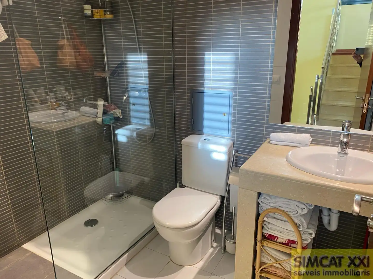 Baño de Casa adosada en venta en Navata con Aire acondicionado, Calefacción y Parquet
