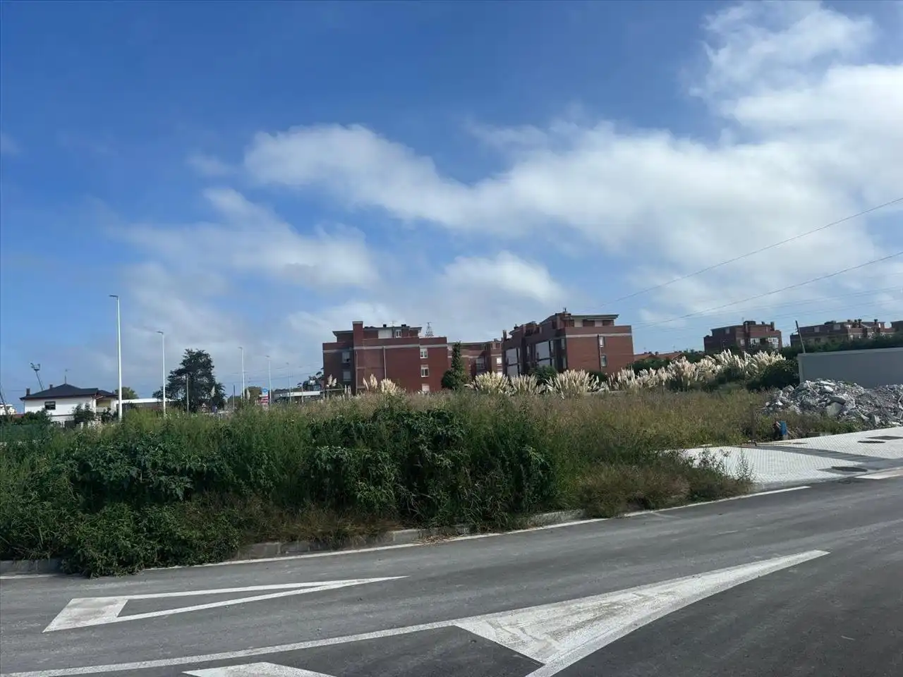 Vista exterior de Residencial en venta en Santa Cruz de Bezana